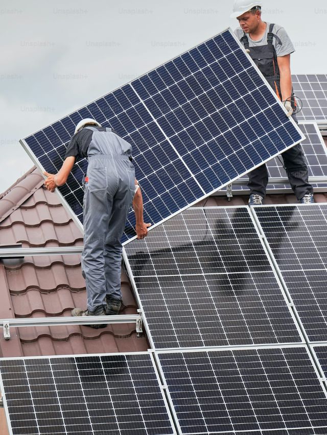 loom solar 2kw solar panel lagwane ka kharch